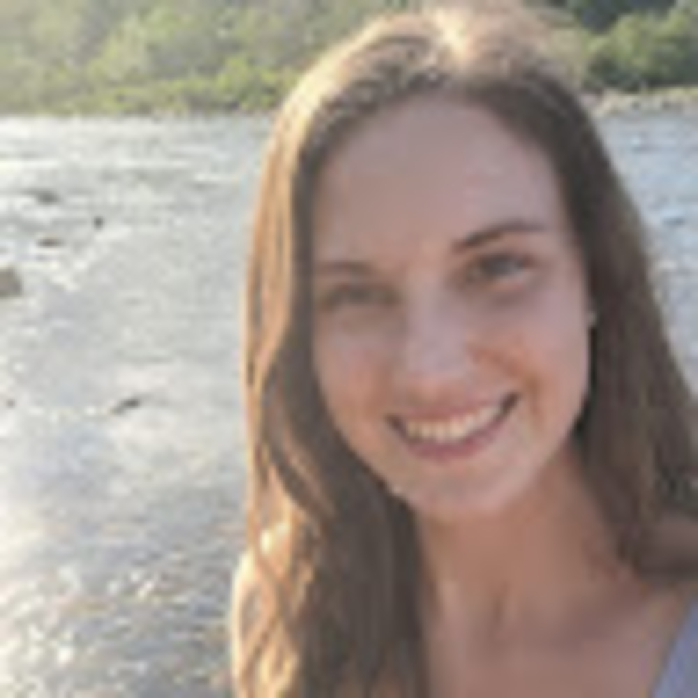 Meet your Posher, Elly